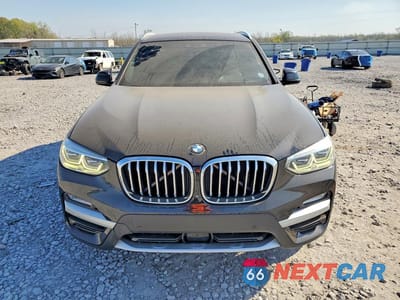 Piąte zdjęcie samochodu w środku: 2018 BMW X3 XDRIVE30I VIN:5UXTR9C54JLD58850 - miniatura