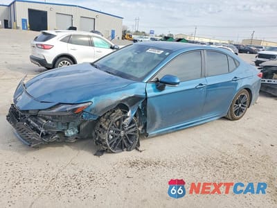 2025 TOYOTA CAMRY SE 4T1DAACK8SU113395 - główne zdjęcie licytacji z USA - miniatura