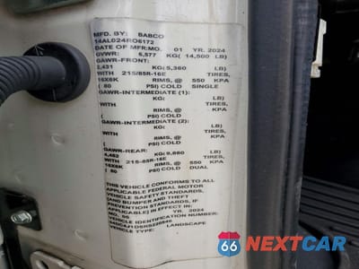 Zdjęcie 10 z 10 samochodu: 2024 ISUZU NPR VIN:54DC4J1D5RS220546 - miniatura