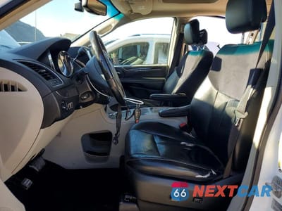 Zdjęcie 7 z 12 samochodu: 2015 CHRYSLER TOWN & COUNTRY LIMITED PLATINUM VIN:2C4RC1GG6FR743252 - miniatura