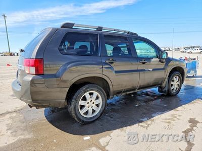 Trzecie zdjęcie samochodu z tyłu: 2011 MITSUBISHI ENDEAVOR LS VIN:4A4JN2AS7BE025817 - miniatura