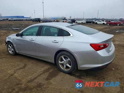 Drugie zdjęcie samochodu z przodu: 2017 CHEVROLET MALIBU LS VIN:1G1ZB5ST1HF170441 - miniatura