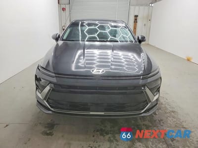 Piąte zdjęcie samochodu w środku: 2025 HYUNDAI SONATA SEL VIN:KMHL64JA1SA485784 - miniatura