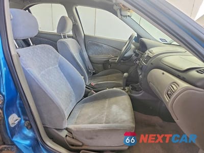 Zdjęcie 7 z 11 samochodu: 2003 NISSAN SENTRA XE VIN:3N1CB51D73L715616 - miniatura