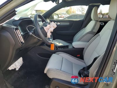 Zdjęcie 7 z 14 samochodu: 2025 VOLVO EX40 ULTRA VIN:YV4ER3HL5S2589630 - miniatura