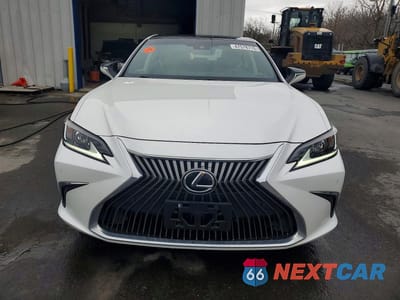 Piąte zdjęcie samochodu w środku: 2020 LEXUS ES 350 LUXURY VIN:58AEZ1B17LU059135 - miniatura