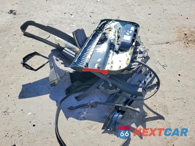 Zdjęcie 12 z 13 samochodu: 2015 BMW M6 VIN:WBSLZ9C57FD651473 - miniatura