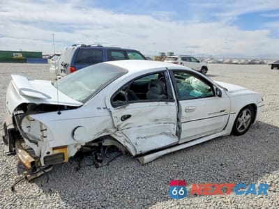 Trzecie zdjęcie samochodu z tyłu: 2000 PONTIAC GRAND AM GT VIN:1G2NW52E3YM747577 - miniatura