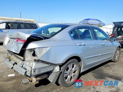 Trzecie zdjęcie samochodu z tyłu: 2012 HONDA ACCORD SE VIN:1HGCP2F69CA108603 - miniatura