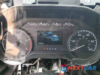 Zdjęcie 9 z 13 samochodu: 2025 FORD F350 SUPER DUTY FLATBED TRUCK VIN:1FD8W3HT4SEC33236 - miniatura