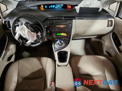 Zdjęcie 8 z 12 samochodu: 2010 TOYOTA PRIUS III VIN:JTDKN3DUXA0125582 - miniatura