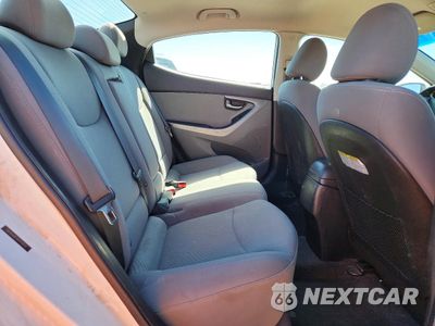 Zdjęcie 10 z 13 samochodu: 2016 HYUNDAI ELANTRA SE VIN:5NPDH4AE1GH710078 - miniatura