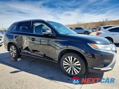 Czwarte zdjęcie samochodu z boku: 2020 MITSUBISHI OUTLANDER SE VIN:JA4AD3A32LZ034714 - miniatura