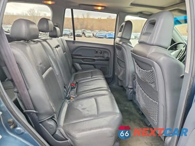 Zdjęcie 11 z 12 samochodu: 2005 HONDA PILOT EXL VIN:2HKYF18565H535366 - miniatura