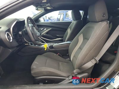 Zdjęcie 7 z 11 samochodu: 2018 CHEVROLET CAMARO LT VIN:1G1FB1RX1J0186488 - miniatura