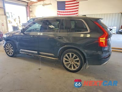 Drugie zdjęcie samochodu z przodu: 2017 VOLVO XC90 T6 VIN:YV4A22PL6H1106904 - miniatura
