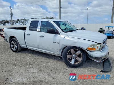 Czwarte zdjęcie samochodu z boku: 2010 DODGE RAM 1500 VIN:1D7RV1GP7AS143931 - miniatura