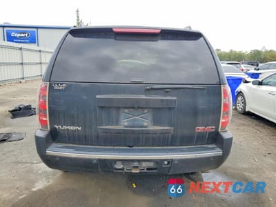 Zdjęcie 6 z 13 samochodu: 2008 GMC YUKON DENALI VIN:1GKFK63818J143591 - miniatura