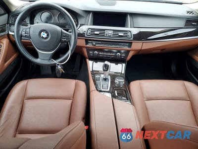 Zdjęcie 8 z 11 samochodu: 2015 BMW 528 XI VIN:WBA5A7C59FG143058 - miniatura