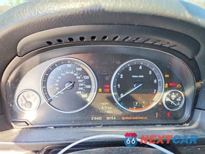 Zdjęcie 9 z 12 samochodu: 2012 BMW 528 I VIN:WBAXG5C55CDW85444 - miniatura