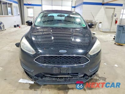 Piąte zdjęcie samochodu w środku: 2016 FORD FOCUS SE VIN:1FADP3F21GL313029 - miniatura