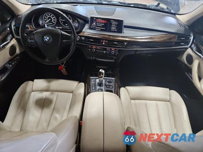 Zdjęcie 8 z 13 samochodu: 2014 BMW X5 XDRIVE35D VIN:5UXKS4C50E0J93743 - miniatura