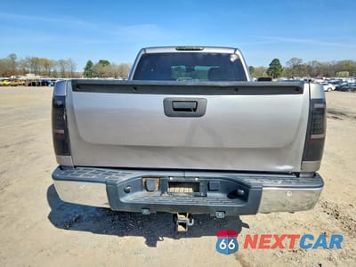 Zdjęcie 6 z 11 samochodu: 2008 GMC SIERRA K1500 VIN:2GTEK13J181284863 - miniatura