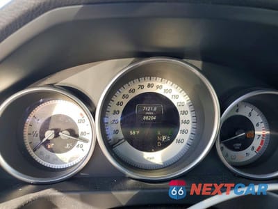 Zdjęcie 9 z 12 samochodu: 2015 MERCEDES-BENZ E 350 4MATIC VIN:WDDHF8JB5FB112229 - miniatura