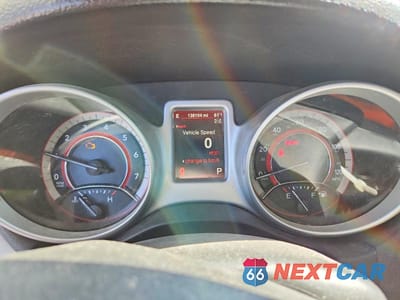 Zdjęcie 9 z 12 samochodu: 2015 DODGE JOURNEY R VIN:3C4PDDEG5FT677640 - miniatura