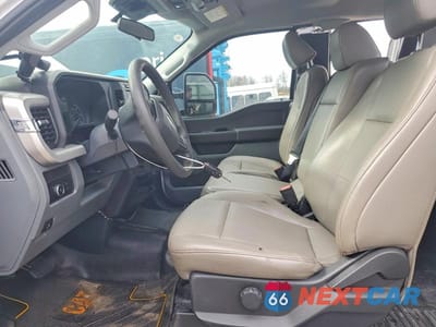 Zdjęcie 7 z 12 samochodu: 2023 FORD F350 SUPER DUTY VIN:1FD8X3HT7PED62091 - miniatura