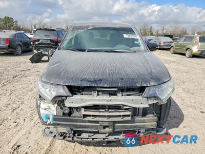 Piąte zdjęcie samochodu w środku: 2019 MITSUBISHI OUTLANDER SE VIN:JA4AD3A36KZ042412 - miniatura