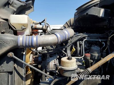 Zdjęcie 7 z 10 samochodu: 2017 KENWORTH T680 SEMI TRUCK VIN:1XKYDP9X3HJ119364 - miniatura