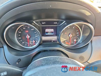 Zdjęcie 9 z 12 samochodu: 2019 MERCEDES-BENZ CLA 250 4MATIC VIN:WDDSJ4GB5KN719244 - miniatura