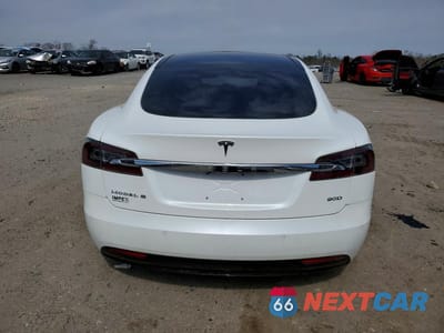 Zdjęcie 6 z 12 samochodu: 2016 TESLA MODEL S VIN:5YJSA1E2XGF155947 - miniatura