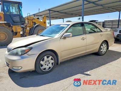 2002 TOYOTA CAMRY SE 4T1BE32K12U056322 - główne zdjęcie licytacji z USA - miniatura