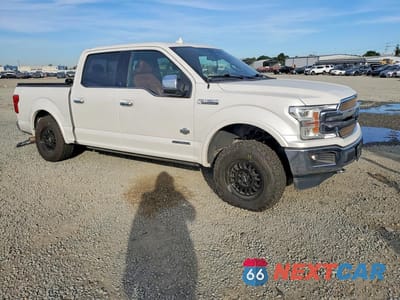 Czwarte zdjęcie samochodu z boku: 2019 FORD F150 SUPERCREW VIN:1FTFW1E19KFA41680 - miniatura