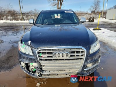 Piąte zdjęcie samochodu w środku: 2016 AUDI SQ5 V6 AWD VIN:WA1LCAFP3GA081587 - miniatura