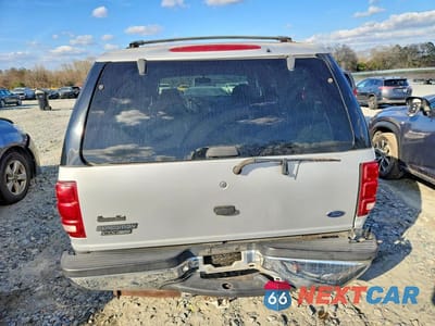 Zdjęcie 6 z 13 samochodu: 2002 FORD EXPEDITION XLT VIN:1FMRU15L92LA63647 - miniatura