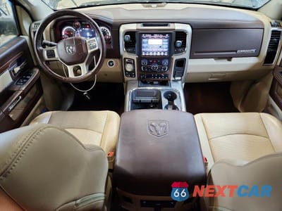 Zdjęcie 8 z 12 samochodu: 2016 RAM TRUCKS 1500 LARAMIE VIN:1C6RR7NT7GS320737 - miniatura