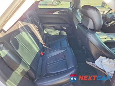 Zdjęcie 10 z 12 samochodu: 2019 LINCOLN MKZ RESERVE II VIN:3LN6L5MU7KR627269 - miniatura