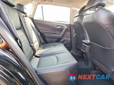 Zdjęcie 11 z 14 samochodu: 2021 TOYOTA RAV4 XLE PREMIUM VIN:2T3A1RFV9MC171714 - miniatura