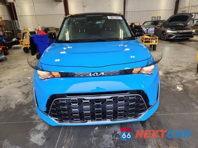 Piąte zdjęcie samochodu w środku: 2024 KIA SOUL GT-LINE VIN:KNDJ53AU7R7241177 - miniatura