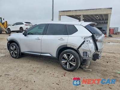 Drugie zdjęcie samochodu z przodu: 2021 NISSAN ROGUE SL VIN:5N1AT3CA4MC726543 - miniatura