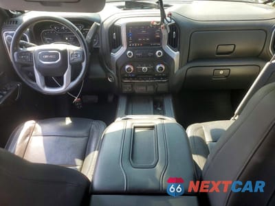 Zdjęcie 8 z 13 samochodu: 2020 GMC SIERRA K1500 SLT VIN:3GTU9DEL8LG412572 - miniatura