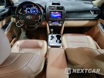 Zdjęcie 8 z 13 samochodu: 2014 TOYOTA CAMRY HYBRID XLE VIN:4T1BD1FK0EU100509 - miniatura