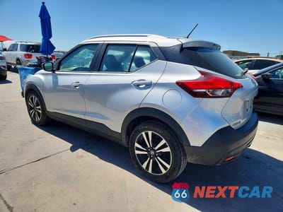 Drugie zdjęcie samochodu z przodu: 2019 NISSAN KICKS SV VIN:3N1CP5CU3KL538673 - miniatura