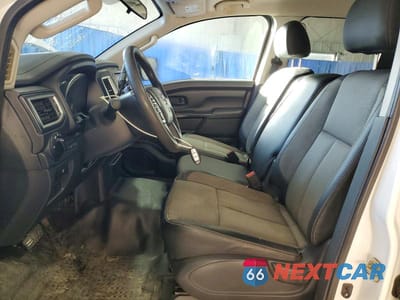 Zdjęcie 7 z 12 samochodu: 2017 NISSAN TITAN S VIN:1N6AA1EJ3HN546649 - miniatura