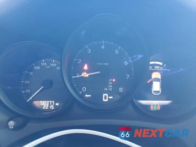 Zdjęcie 9 z 14 samochodu: 2022 PORSCHE MACAN VIN:WP1AA2A50NLB00188 - miniatura
