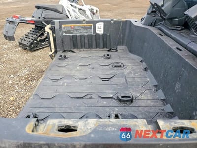 Zdjęcie 6 z 10 samochodu: 2023 CAN-AM COMMANDER XT 1000R VIN:3JBAKAX48PE002936 - miniatura