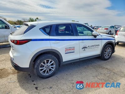 Trzecie zdjęcie samochodu z tyłu: 2022 MAZDA CX-5 SELECT VIN:JM3KFBBM7N0576833 - miniatura